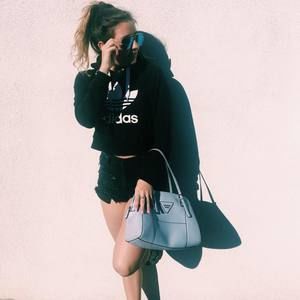 Meet your Posher, Kelsey